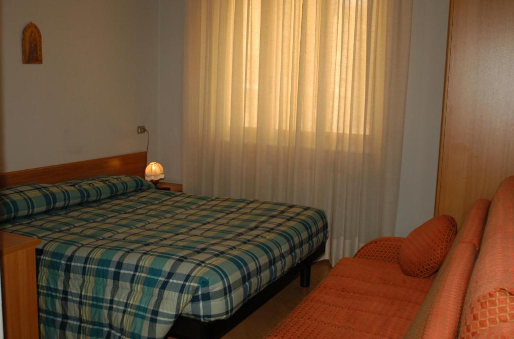 Albergo Vecchia Menaggio Room photo